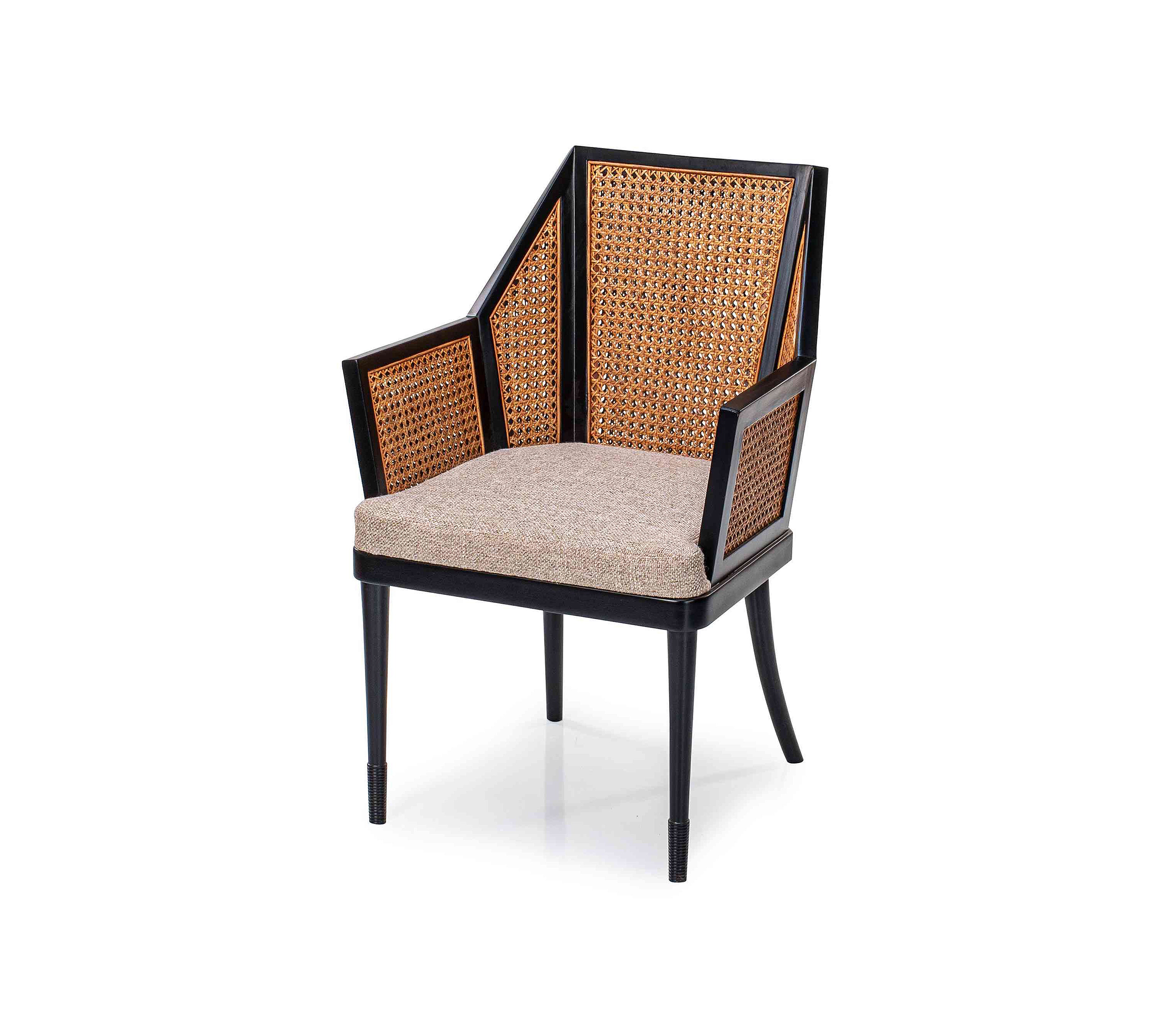 AGATHA ARM CHAIR